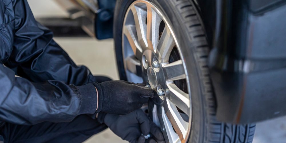 Bezpieczna droga zaczyna się od opon