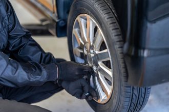 Bezpieczna droga zaczyna się od opon