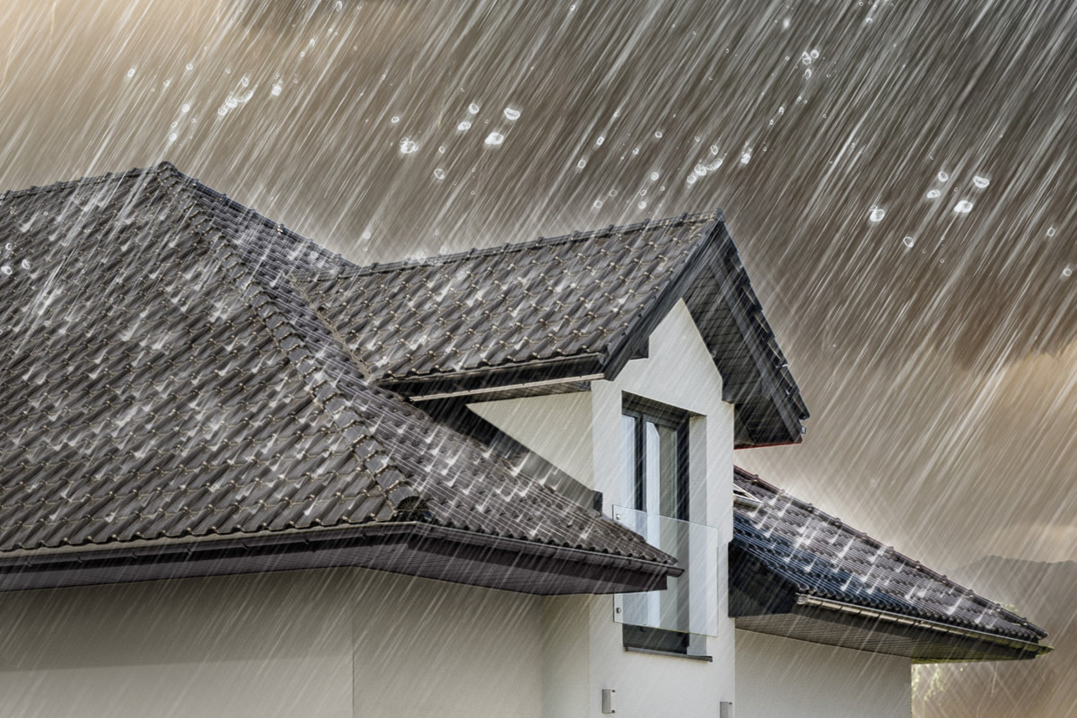 Dachówka ceramiczna Braas Rubin 13V, kolor czarny brylant