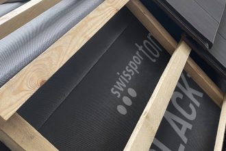 Membrana dachowa proBLACK+ marki swissporTON to produkt klasy premium, który nie uznaje kompromisów