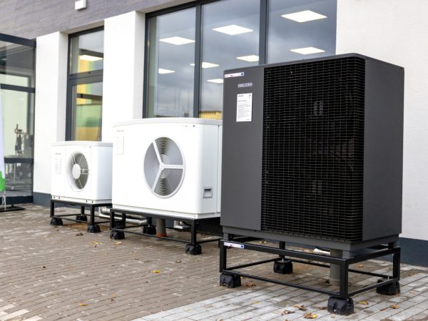 Powietrzne pompy ciepła Stiebel Eltron w BCU w Miastku (6)